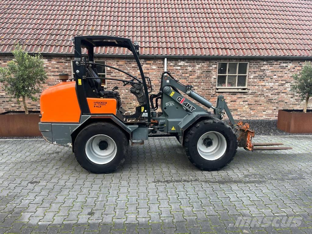 GiANT V5003 X-tra HD  휠로우더