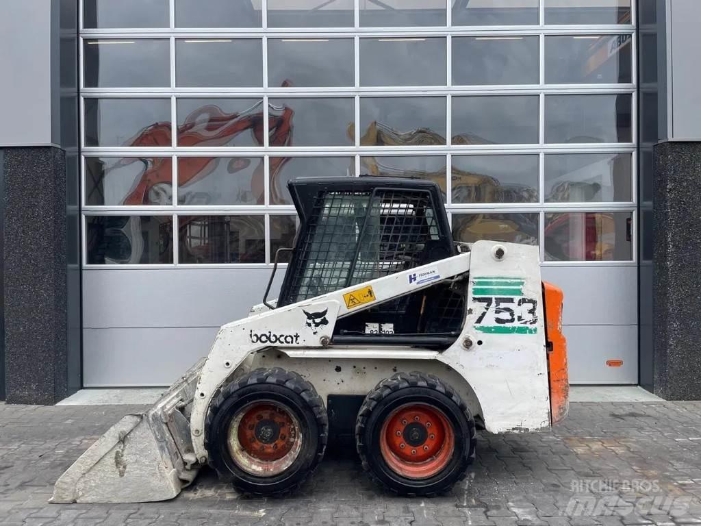 Bobcat 753  스키드로더