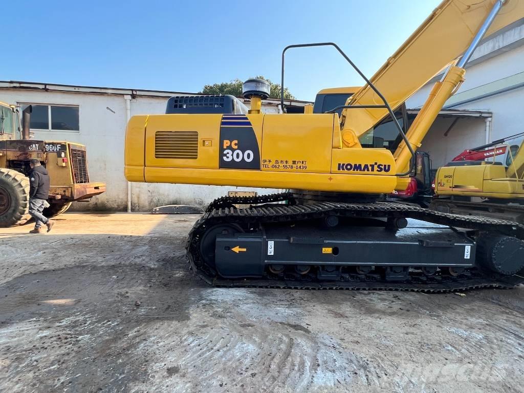 Komatsu PC300-7 대형 굴삭기 29톤 이상