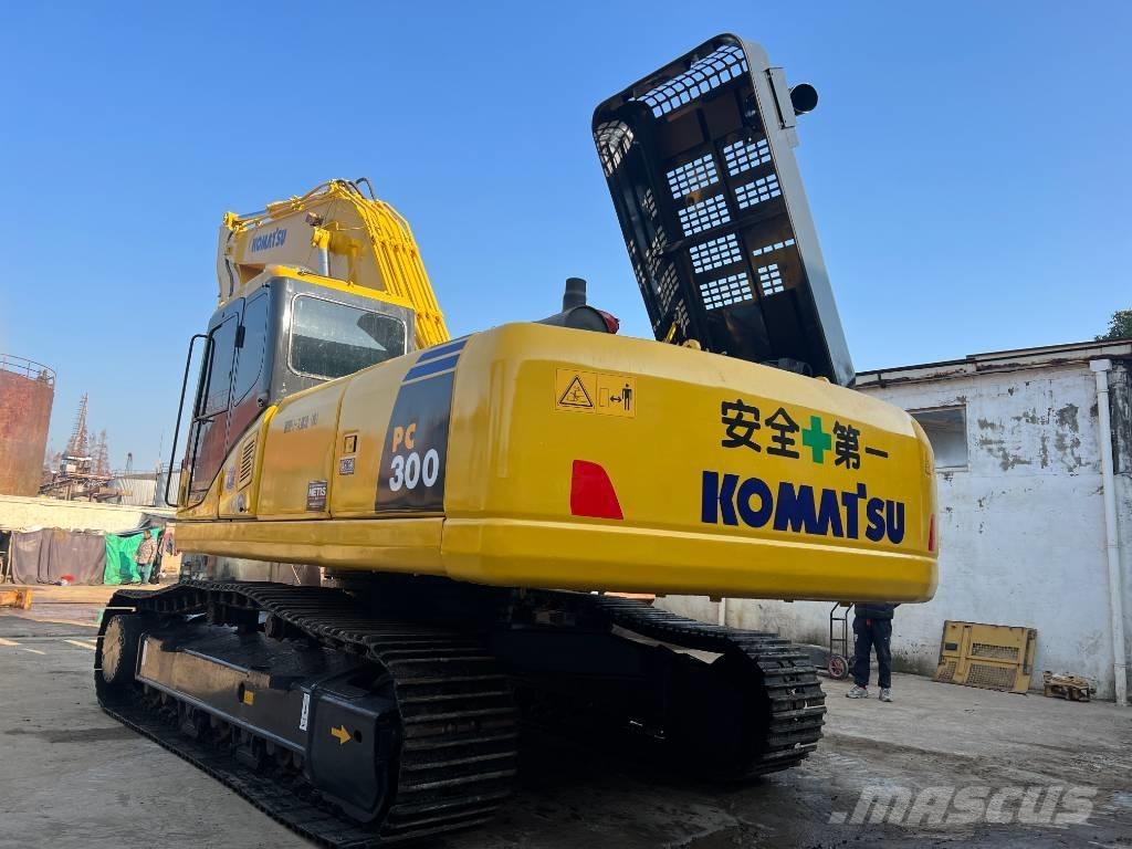 Komatsu PC300-7 대형 굴삭기 29톤 이상