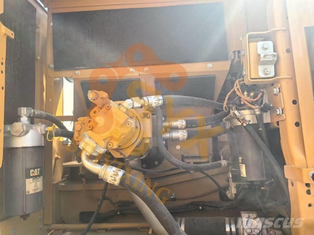 CAT 345GC 대형 굴삭기 29톤 이상