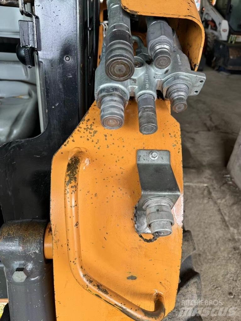 CASE SR 250  스키드로더