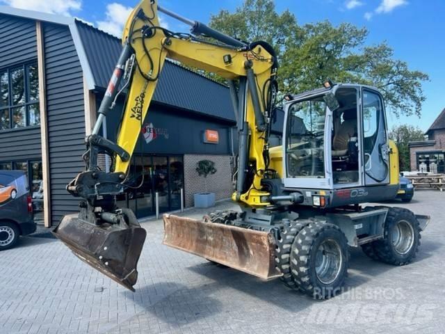 Neuson 9503  휠 굴삭기