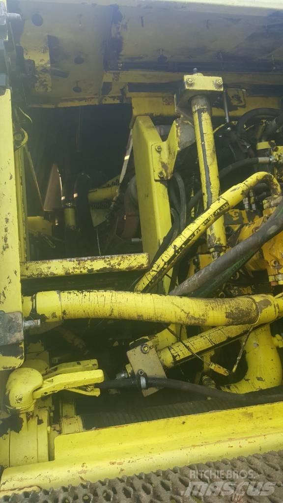Liebherr 964 대형 굴삭기 29톤 이상