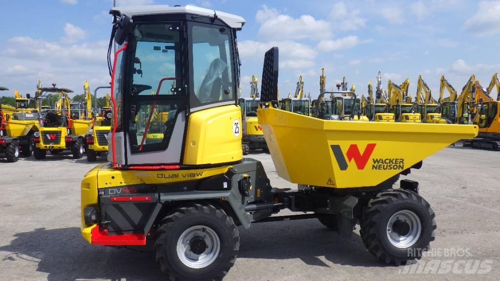 Wacker Neuson DV45 건설현장 덤프트럭