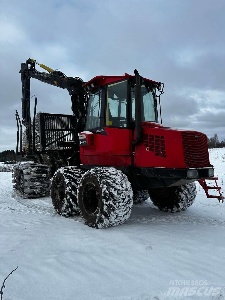Komatsu 840 TX 원목 포워더