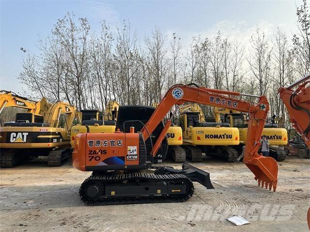 Hitachi ZX70 대형 굴삭기 29톤 이상