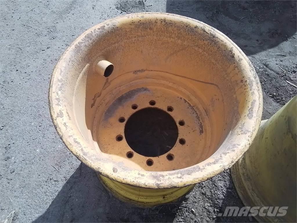 Ösa 250 24x26,5 타이어, 휠 및 림