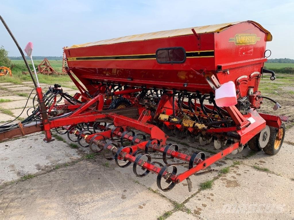 Väderstad Rapid400F 드릴