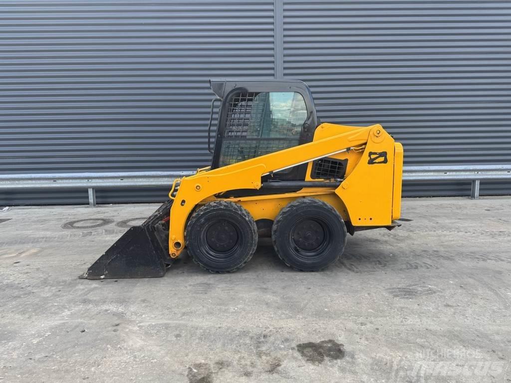 Bobcat S 450 목재스키더