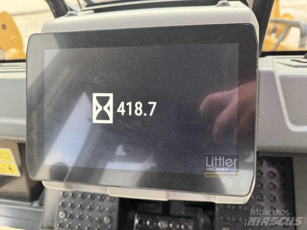 CAT 953 궤도식 로우더