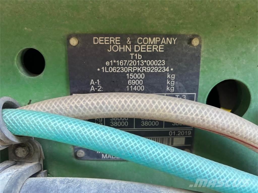 John Deere 6230R 트랙터