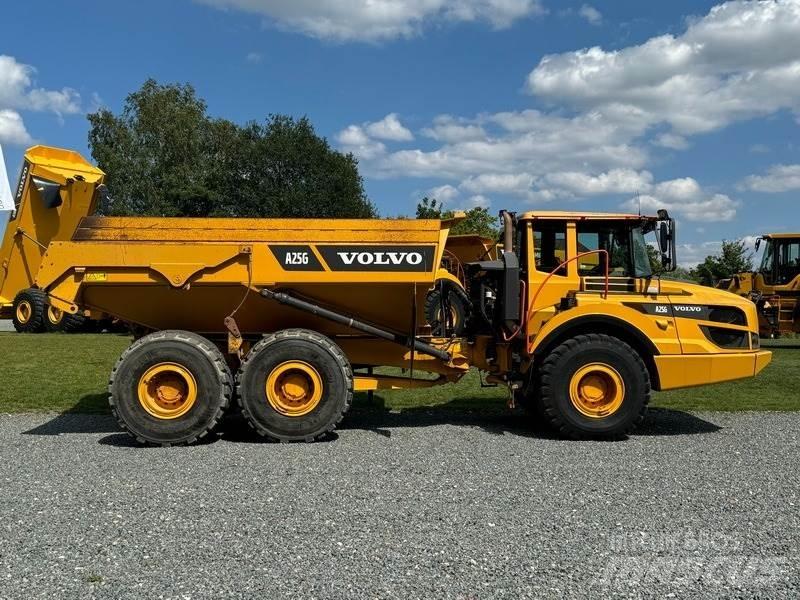 Volvo A 25 G 연결식 홀러