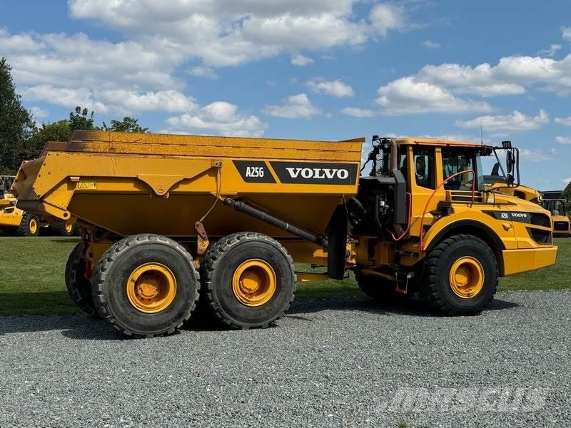 Volvo A 25 G 연결식 홀러