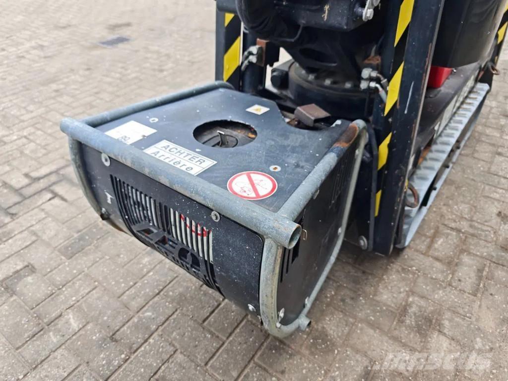 Teupen Leo 15 GT 관절형 전동이동 리프트