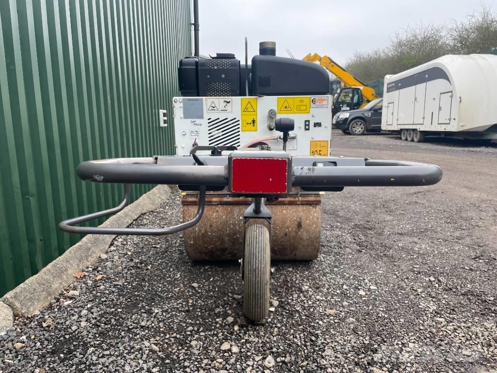 Mecalac MBR 71 싱글 드럼 롤러