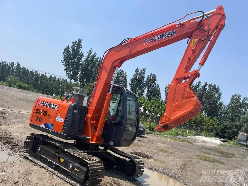 Hitachi ZX70 대형 굴삭기 29톤 이상