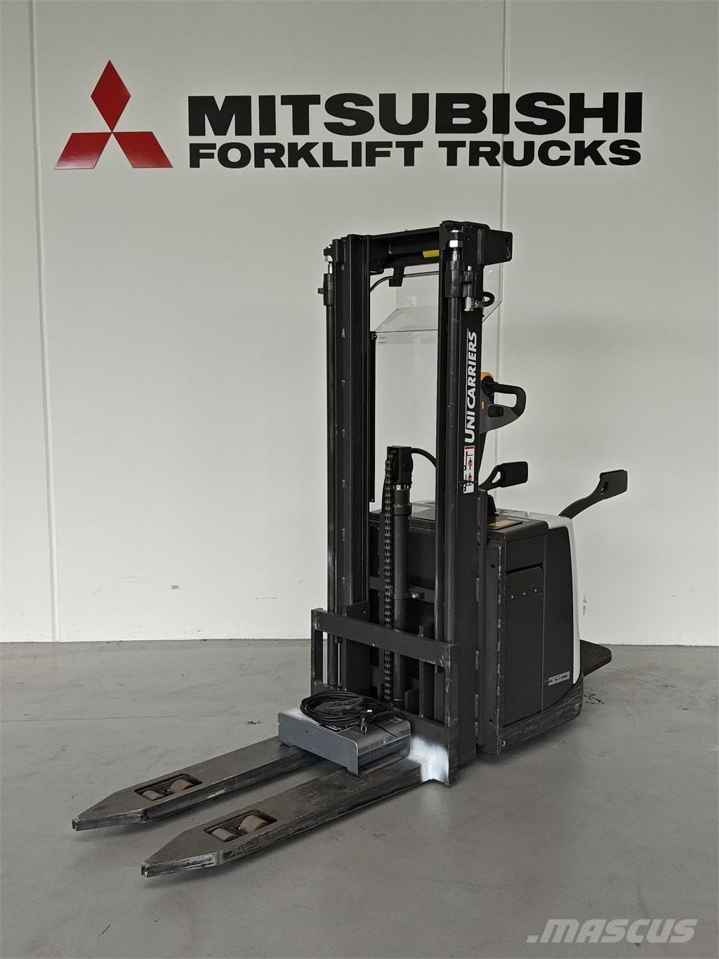 Atlet PSP160 보행식 리치 지게차