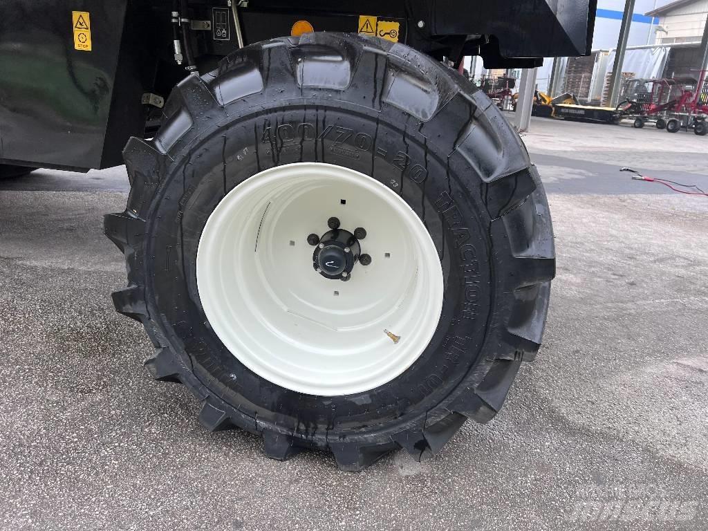 New Holland TC 4.90 콤바인 수확기