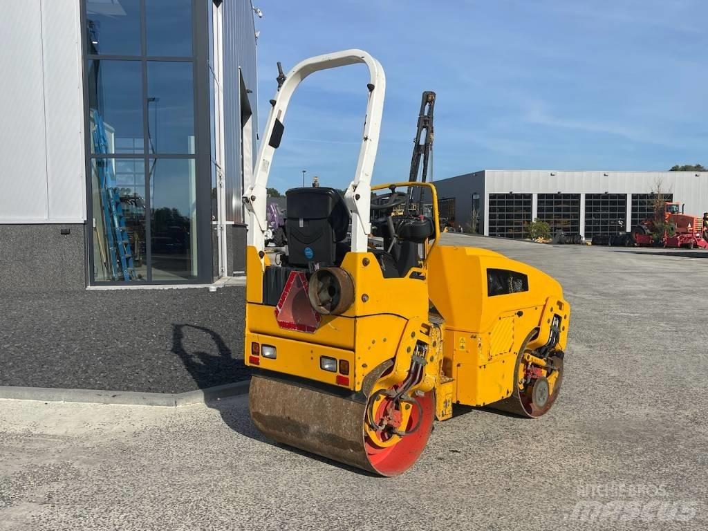 Bomag BW 100 AD-4 트윈 드럼 롤러