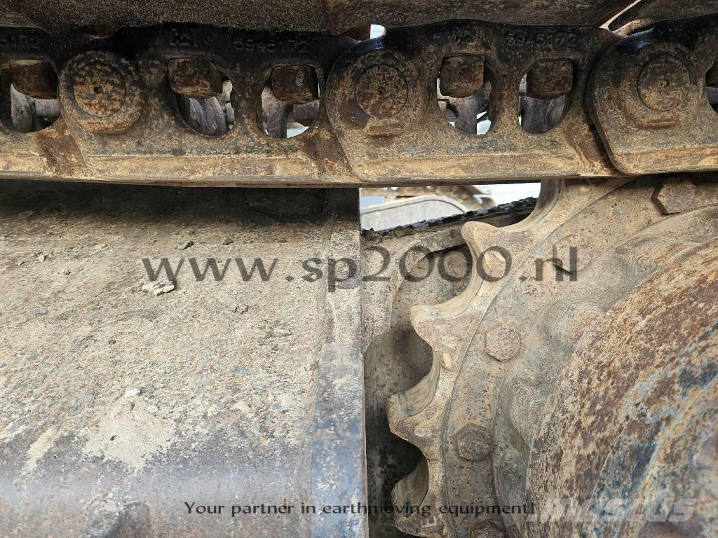 CAT 320 D L 대형 굴삭기 29톤 이상