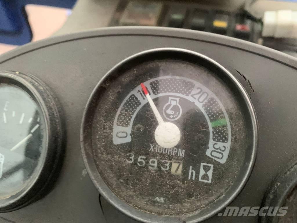 Iseki SF 310 탑승형 잔디깎기