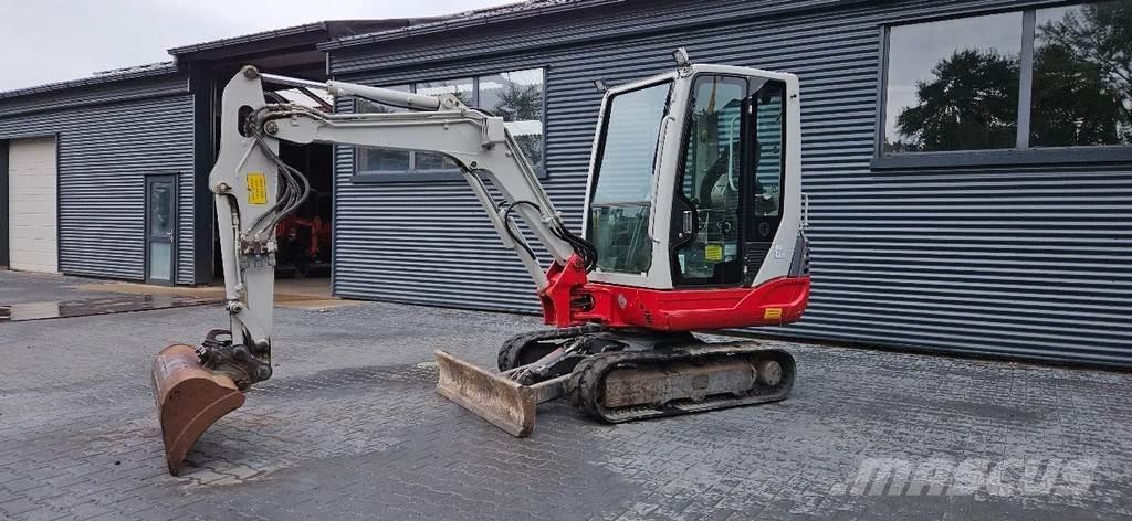 Takeuchi TB228 소형 굴삭기 7톤 미만