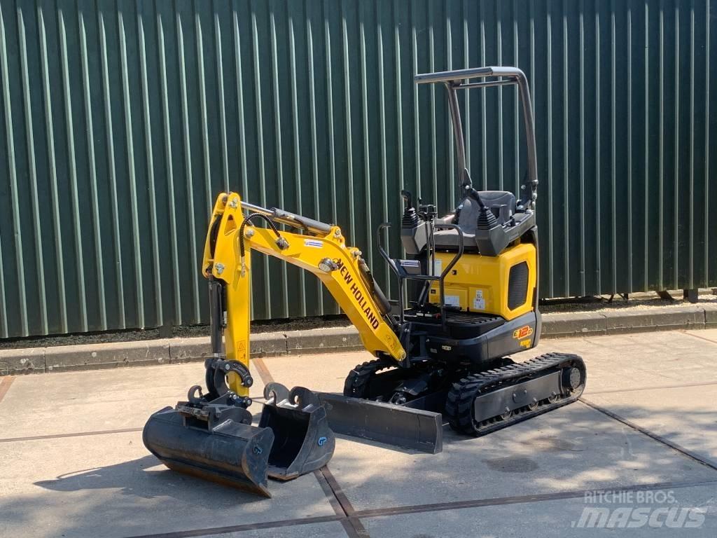 New Holland E12D 소형 굴삭기 7톤 미만