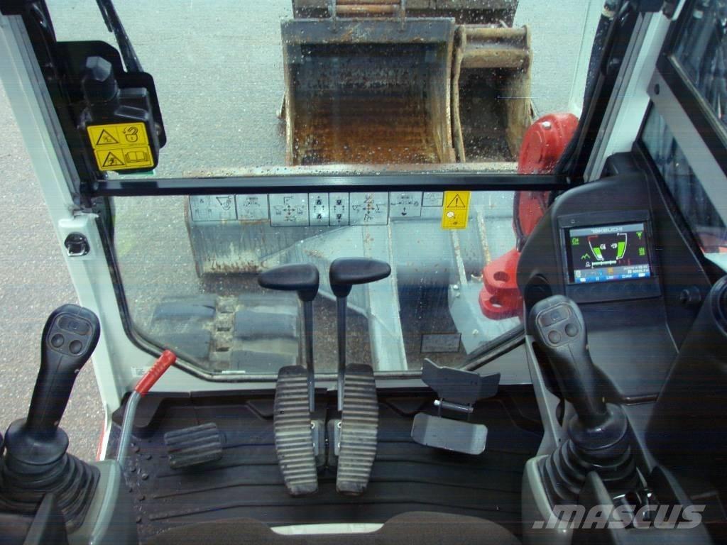 Takeuchi TB 290-2 중형굴삭기 7톤-28톤