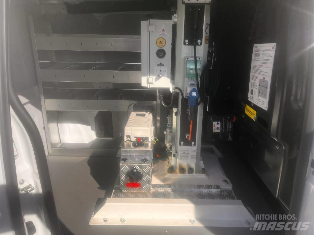 Klubb K20L 트럭 탑재 고소작업대