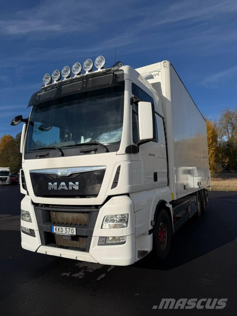 MAN TGX 26.480 6x2 탑차 트럭
