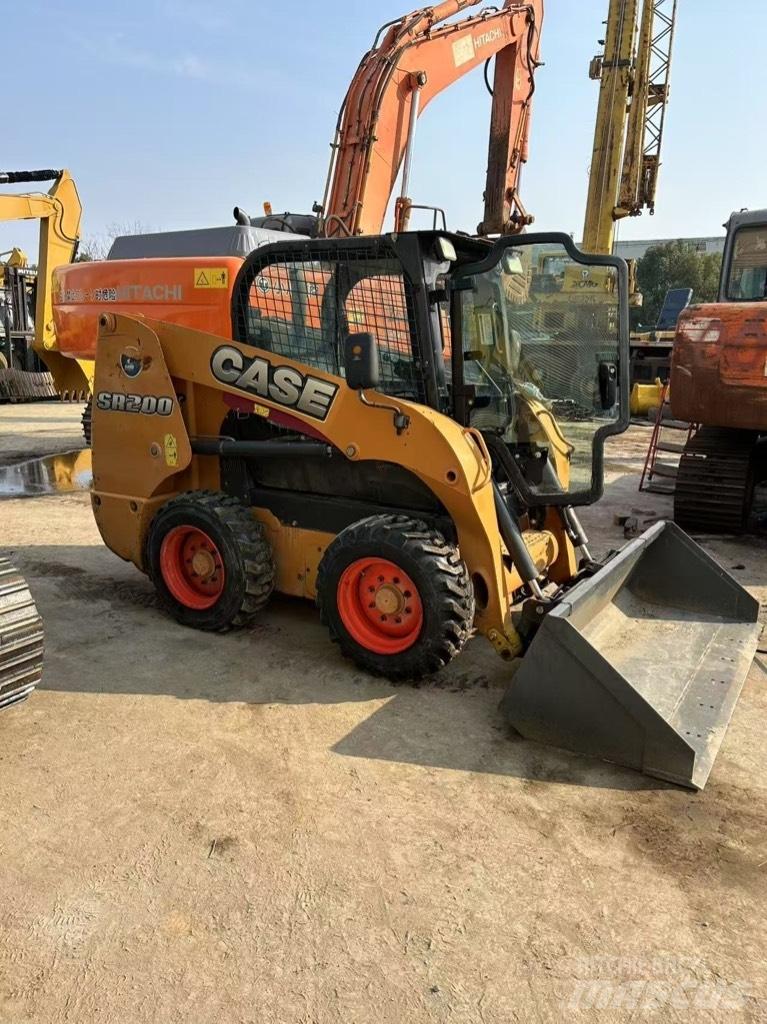 CASE SR 200  스키드로더