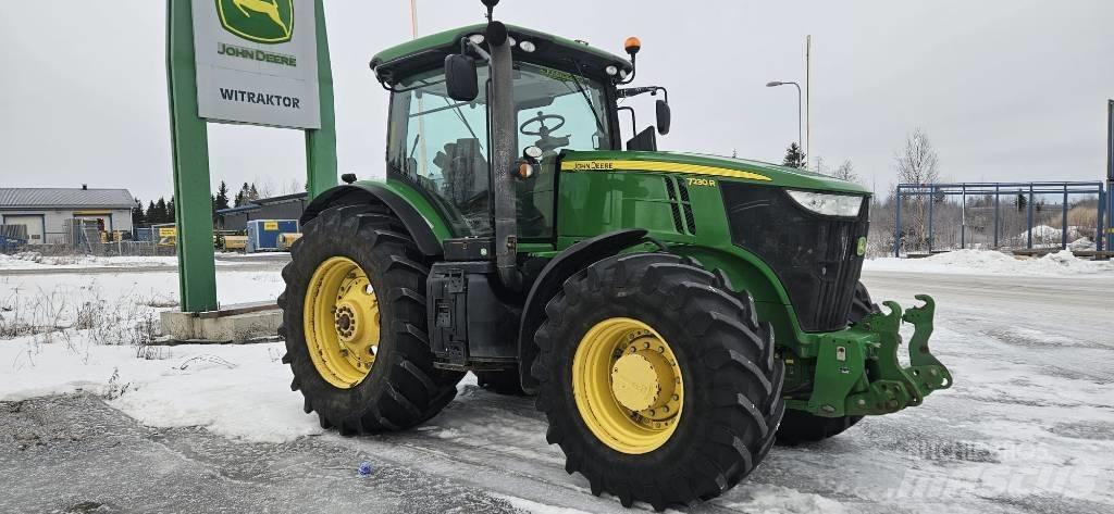 John Deere 7230 R 트랙터