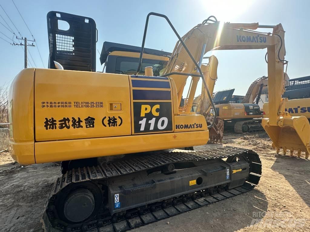 Komatsu PC110 중형굴삭기 7톤-28톤