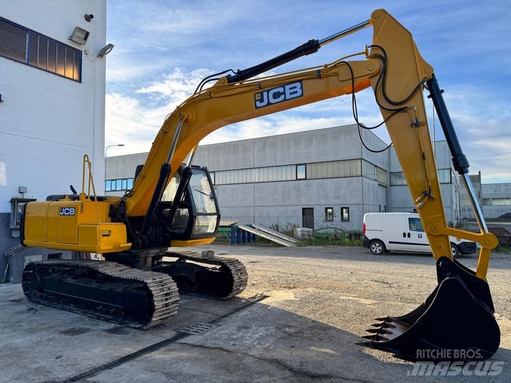 JCB JS 160 LC 대형 굴삭기 29톤 이상