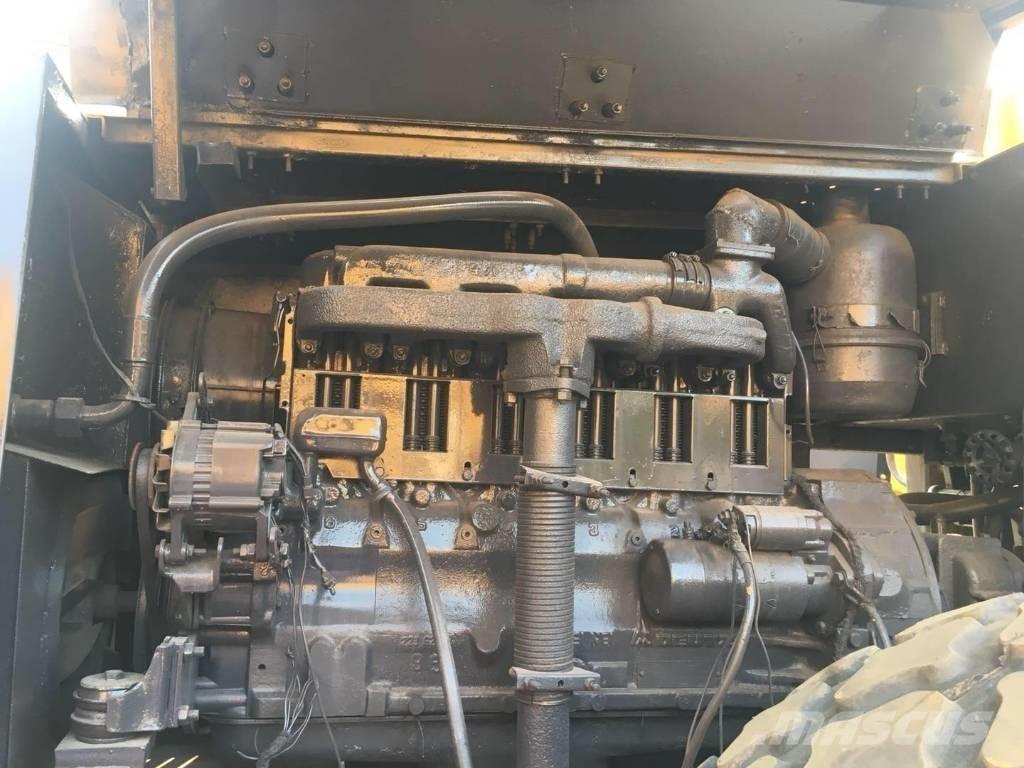 Dynapac CA 301 D 싱글 드럼 롤러