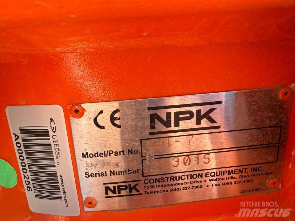 NPK GH 7 브레이커