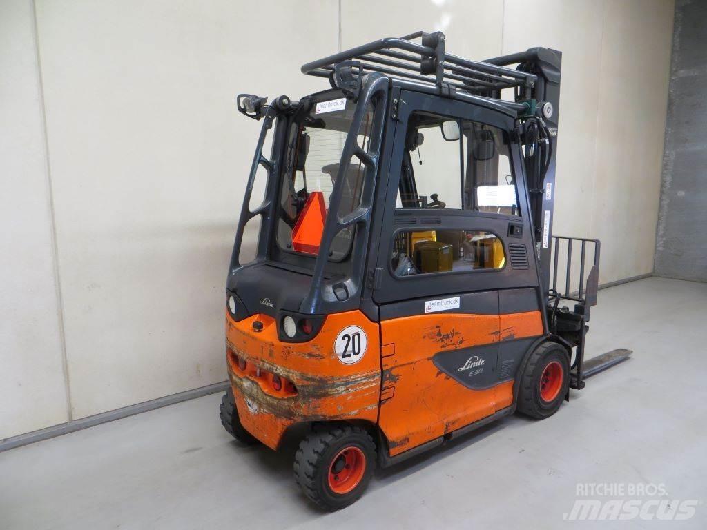 Linde E30/600-02 전동 지게차