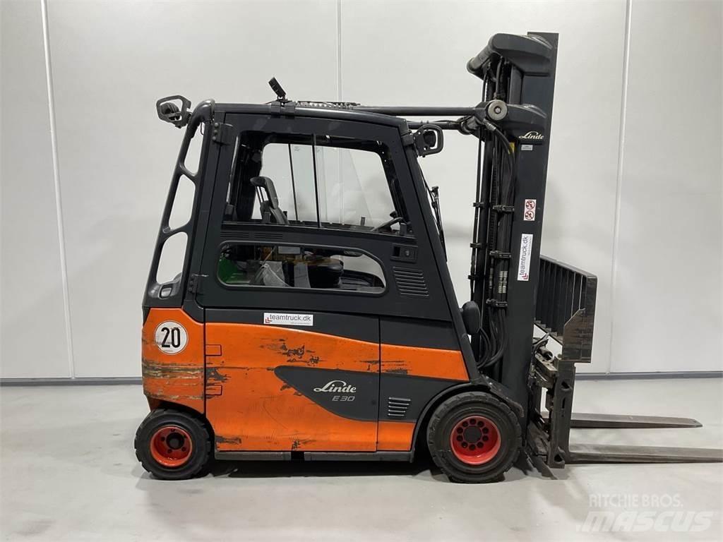 Linde E30/600-02 전동 지게차