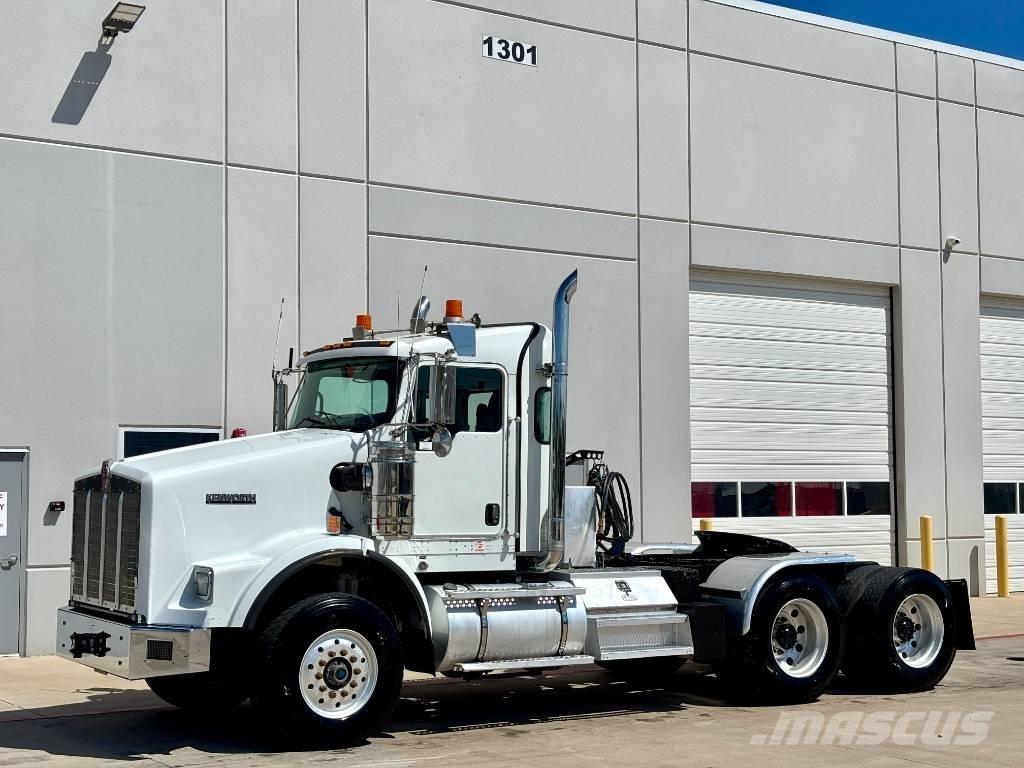 Kenworth T 800 트랙터 유닛