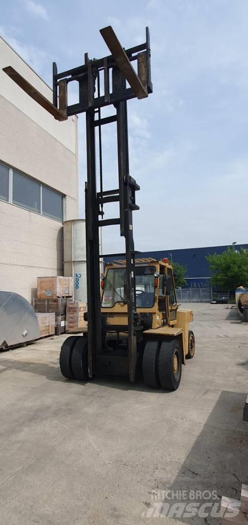 CAT DP 80 디젤 지게차