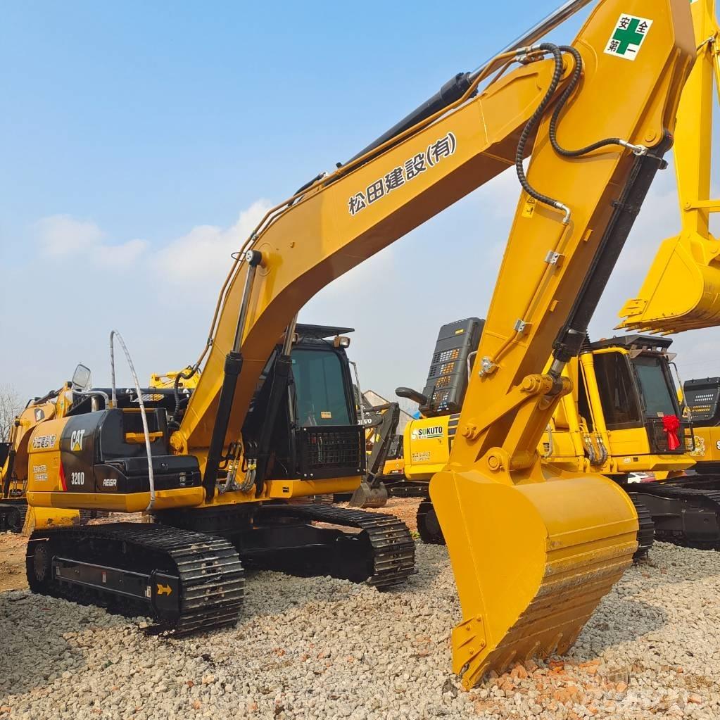 CAT 320D 대형 굴삭기 29톤 이상