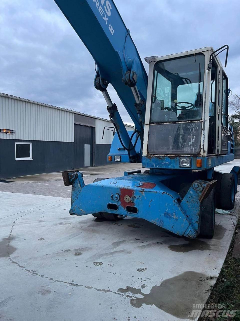 Fuchs MHL 331  휠 굴삭기