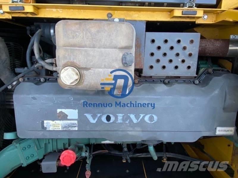 Volvo EC 380 대형 굴삭기 29톤 이상