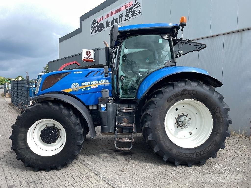 New Holland T 7.230 트랙터