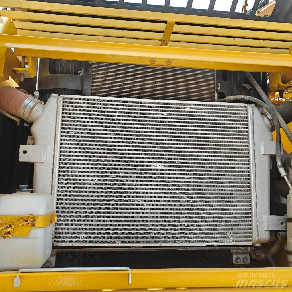 Komatsu 360-7 대형 굴삭기 29톤 이상