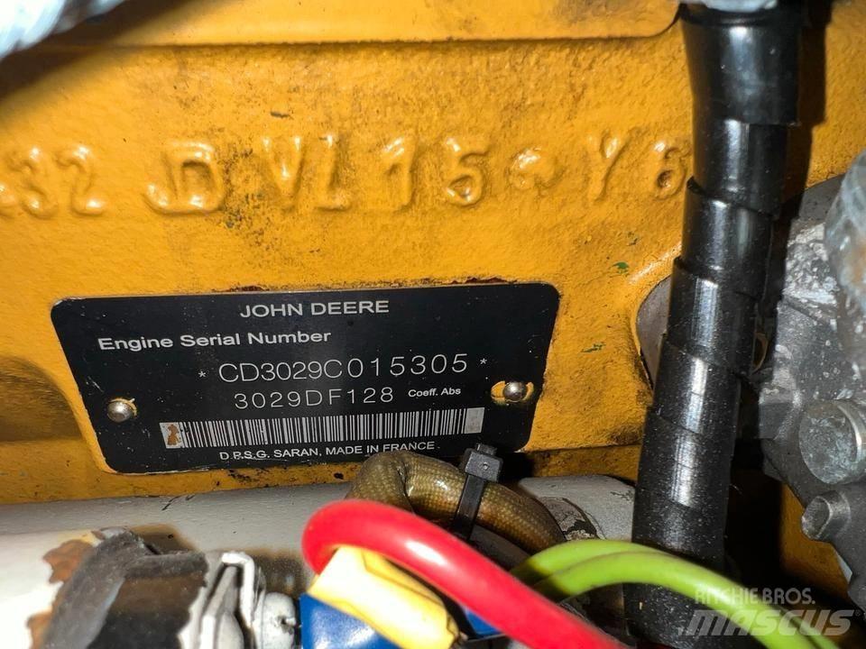  2x John Deere 25 KVA 디젤 발전기
