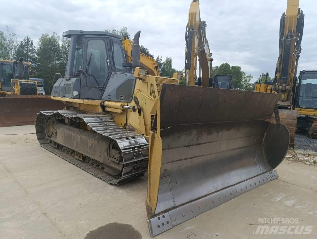 Komatsu D61EXL-12 크롤러 도저