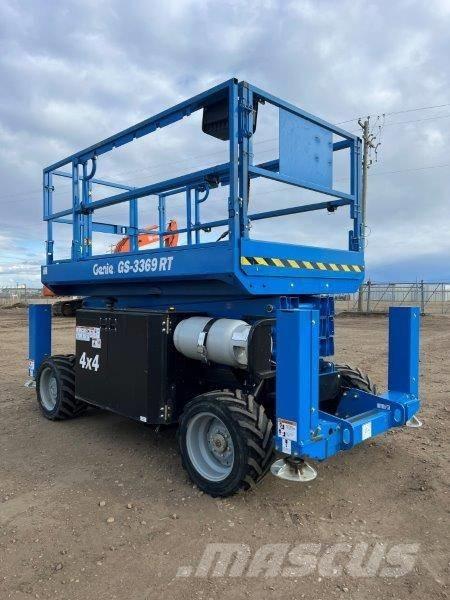 Genie GS 3369 RT 가위형 리프트