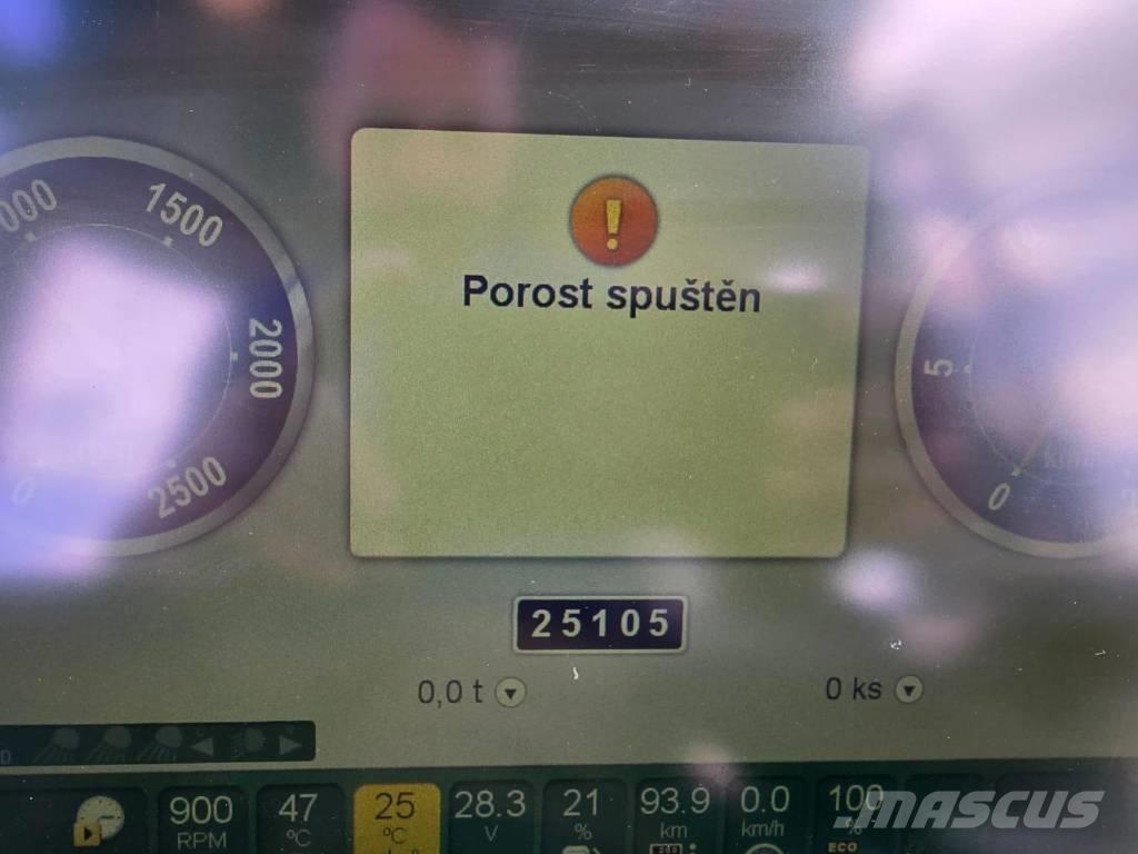 John Deere 810 E 원목 포워더